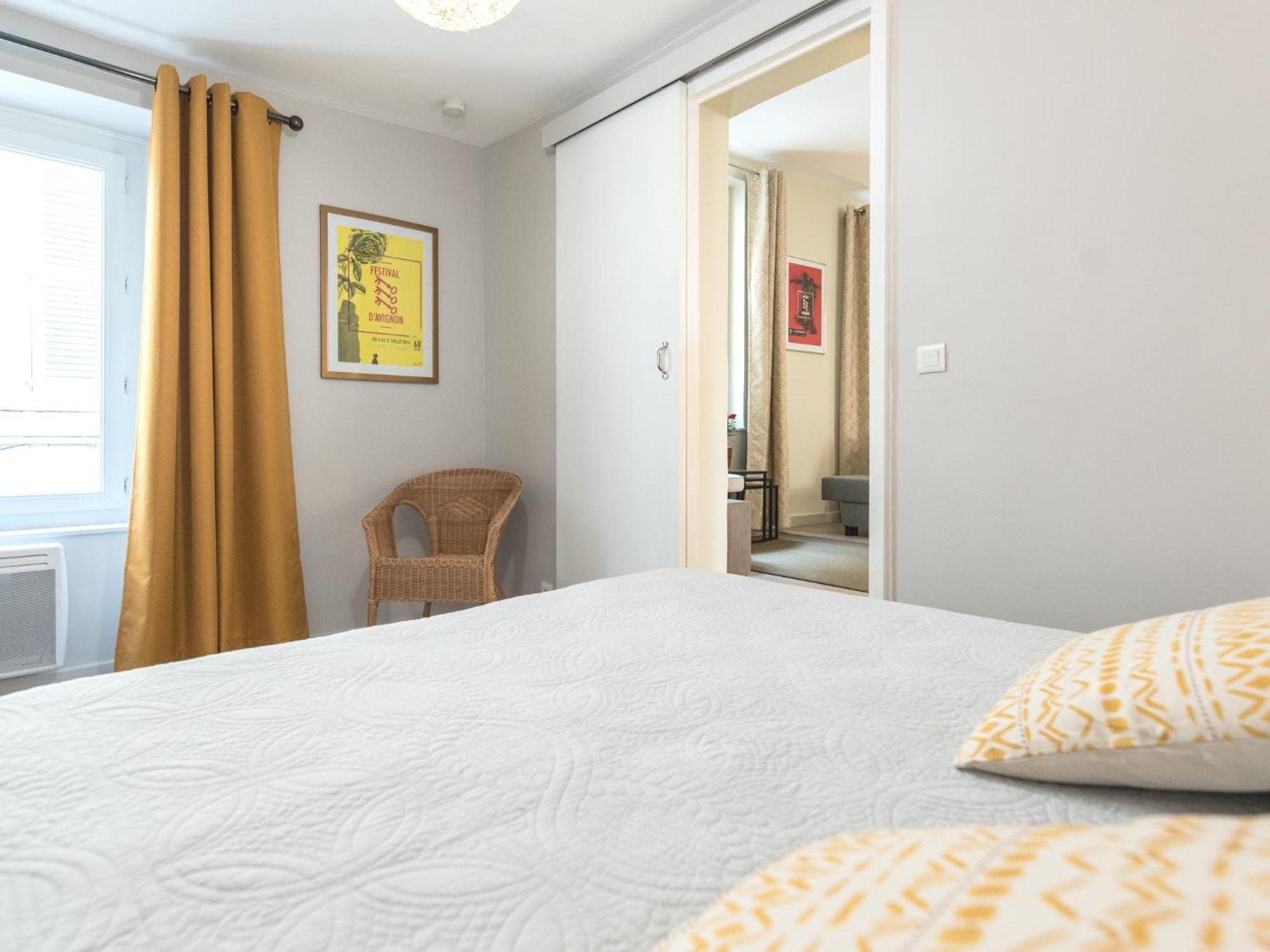 Charme Au Coeur D'Avignon Apartment Екстериор снимка
